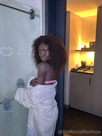 Mona Ony / monaonyxxx nude photo #32
