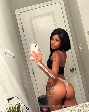 MONEYWORLDKARD / moneyworldkardi nude photo #26
