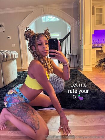 MONEYWORLDKARD / moneyworldkardi nude photo #36