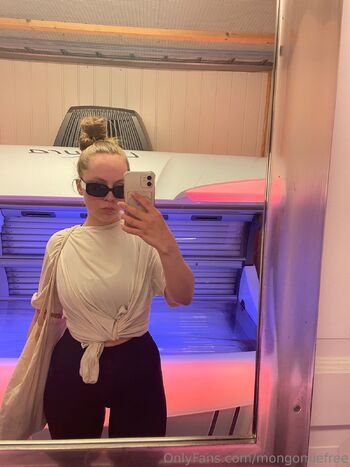 Spicy Ass FREE / mongomiefree nude photo #13