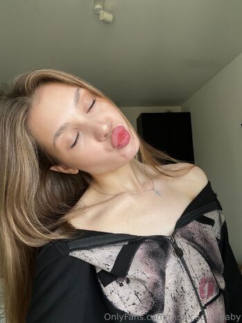 Monica Сute / monicacutebaby nude photo #3