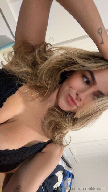 Monika Mancin / monikkalucia / monikkamancini nude photo #24