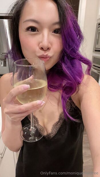 Monique Mae AsianHotwif / moniquemaefree nude photo #19