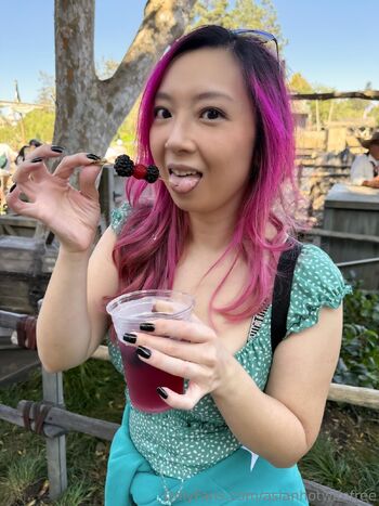 Monique Mae AsianHotwif / moniquemaefree nude photo #27