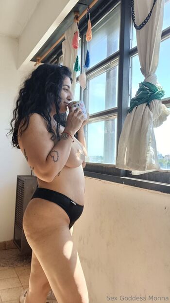 Monna / monnaxxx nude photo #8