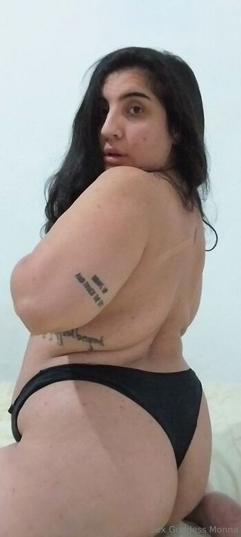 Monna / monnaxxx nude photo #12