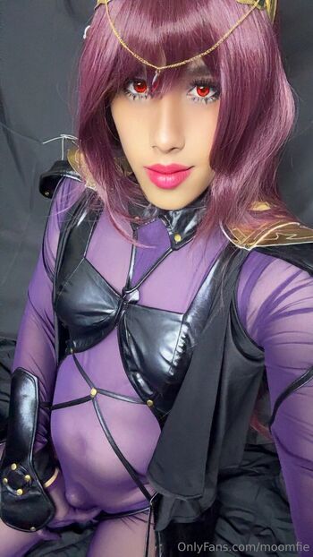 Mo / moomfie nude photo #5