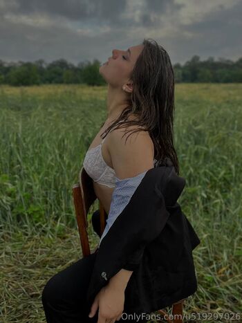 Moonie / mooniesxo nude photo #15