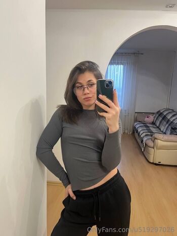 Moonie / mooniesxo nude photo #22