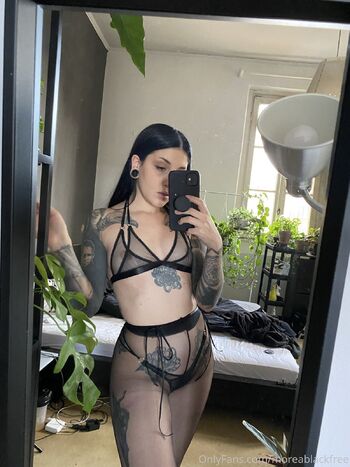 Morea Black Fre / moreablackfree nude photo #30