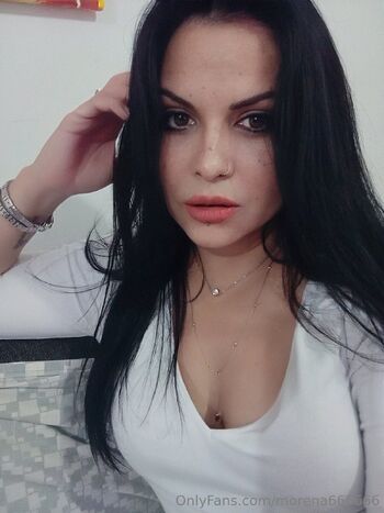 Annie / morena666666 nude photo #9