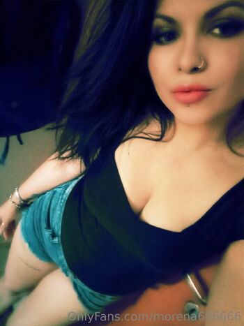 Annie / morena666666 nude photo #14