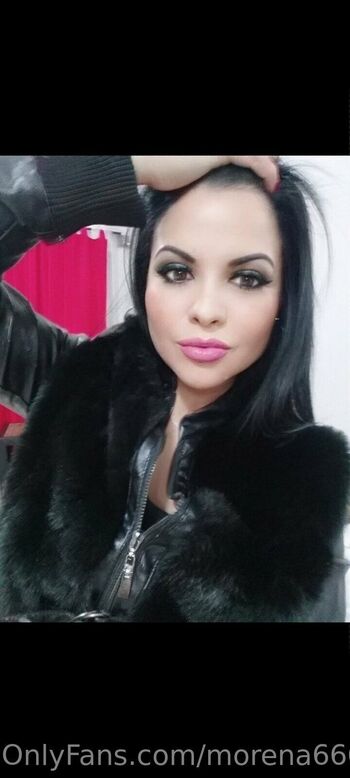Annie / morena666666 nude photo #22