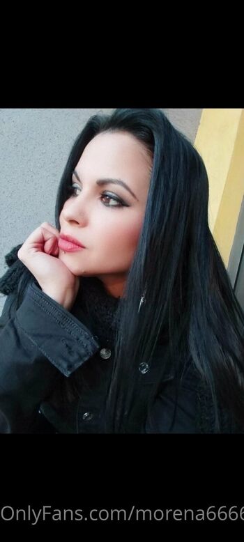 Annie / morena666666 nude photo #27
