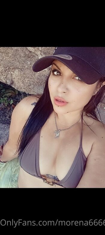 Annie / morena666666 nude photo #29