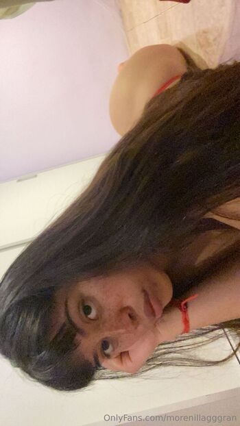 𝐌𝐎𝐑𝐄𝐍𝐀 VC SEXTING / morenillagggran nude photo #2