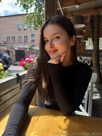 Maya / moya_maya nude photo #2