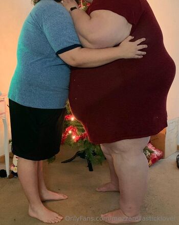 Mozzarella Stick Love / mozzarellasticklover nude photo #14