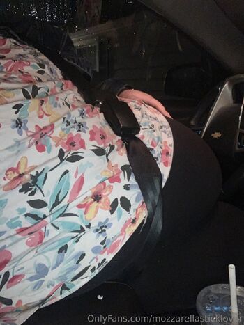 Mozzarella Stick Love / mozzarellasticklover nude photo #24