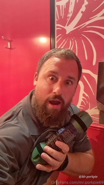 Porkpi / mr.porkpie69 / dadbod.mrporkpie / mrporkpie69 / onlymrporkpiefan nude photo #6