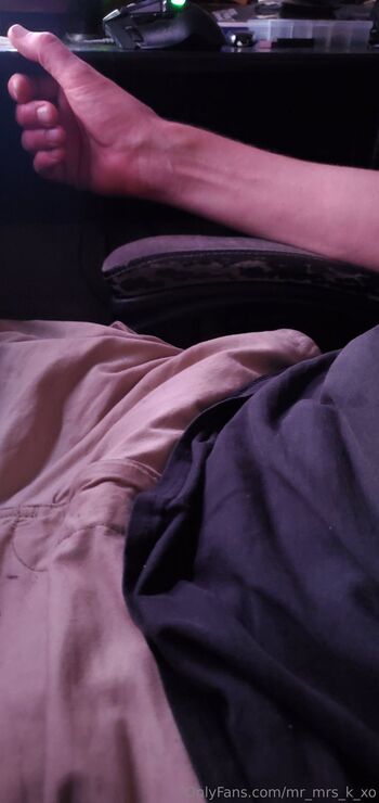 Mr Mrs / mr_mrs_k_xo nude photo #34