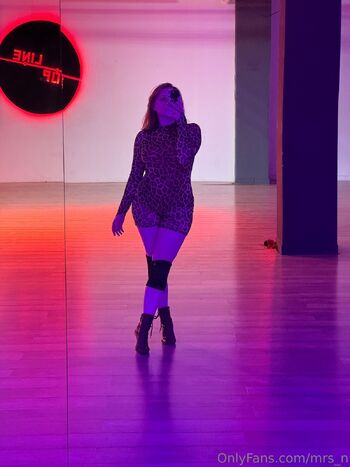 mrs_n nude photo #10