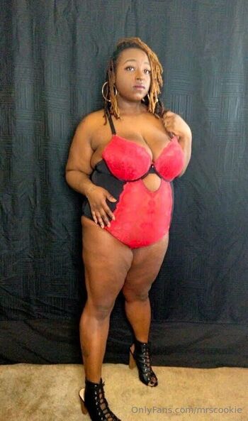 Passionsdefine / mrscookie nude photo #7