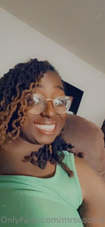 Passionsdefine / mrscookie nude photo #14