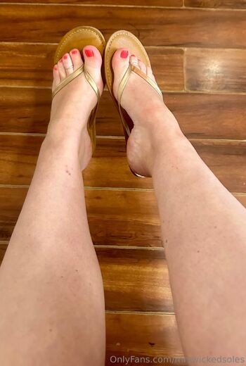 Mrs. Wicke / mrswickedsoles / wicked_littlesoles nude photo #22