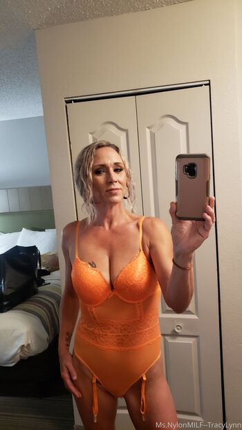 Ms. NylonMıl / ms.nylonmilf nude photo #5