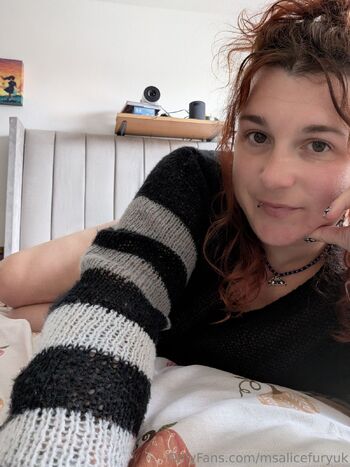 Ms Yoga Alice UK Thicc 5ft Tattoo Mam / msalicefuryuk nude photo #4