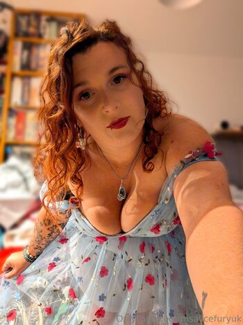 Ms Yoga Alice UK Thicc 5ft Tattoo Mam / msalicefuryuk nude photo #10