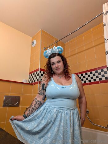 Ms Yoga Alice UK Thicc 5ft Tattoo Mam / msalicefuryuk nude photo #19