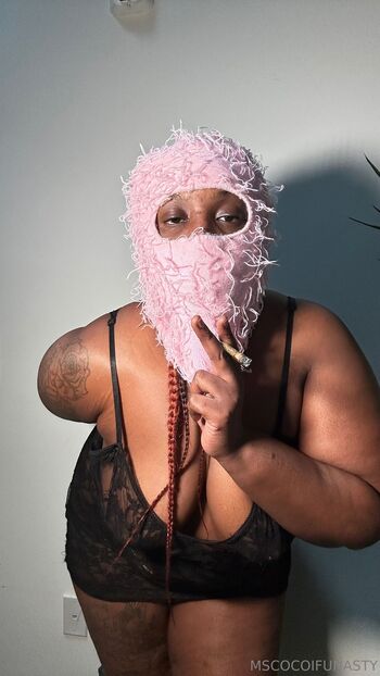 Ms.IGetWhatEva / mscocoifunasty / ms.cocoifunasty / queencoco804 nude photo #10