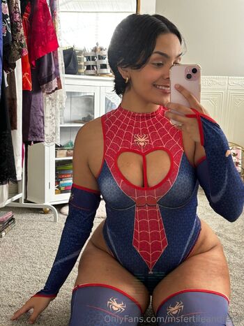 Fertile Fera / msfertileandferal nude photo #2