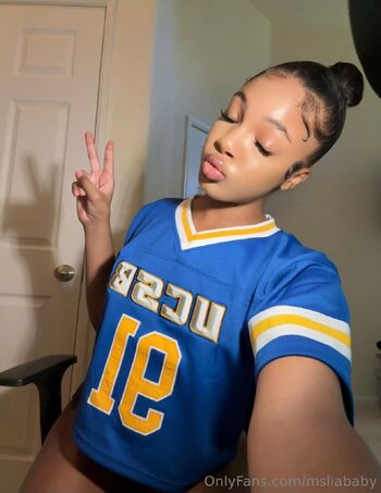 Lia / msliababy nude photo #6