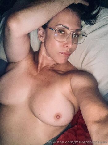 veronica swa / msveronicasway / veronicasway2.0 nude photo #10