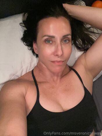 veronica swa / msveronicasway / veronicasway2.0 nude photo #17