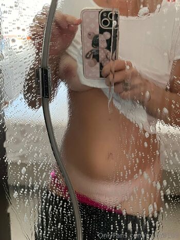 Wife_mum_197 / mum0109 nude photo #24