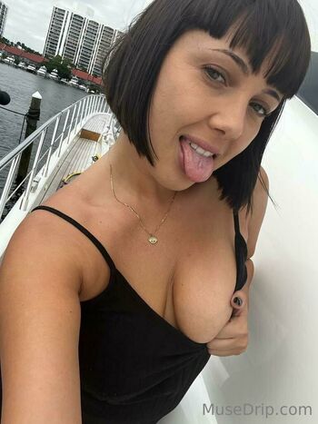 Mus / musedrip nude photo #26