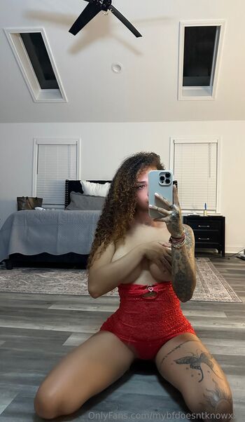 My BF Doesnt Kno / mybfdoesntknowxxx nude photo #16