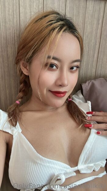 myfavoriteasian nude photo #7