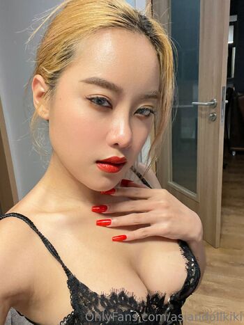 myfavoriteasian nude photo #21