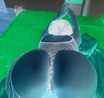 Laik / mylaika / only.mylaika / onlylaika_x nude photo #4