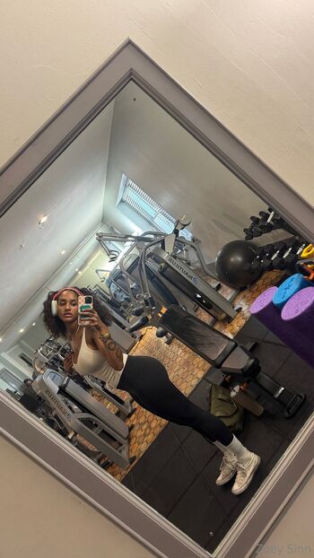 Vi / mylifeasvia nude photo #36