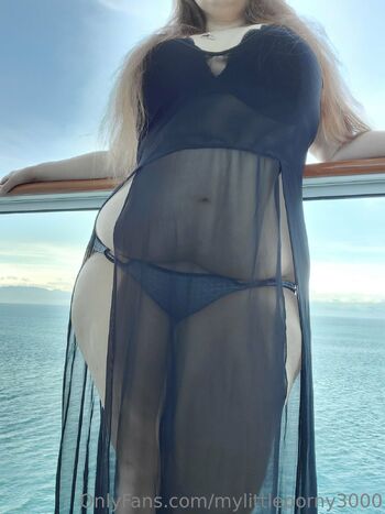 Mylittleporny300 / mylittleporny3000 nude photo #39