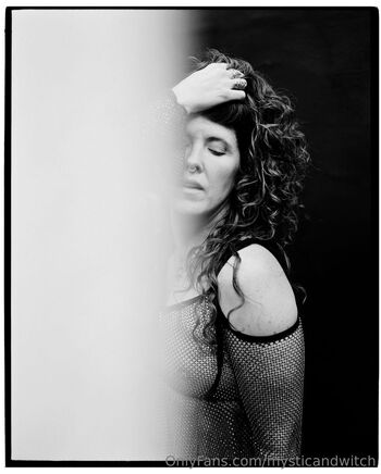 Mystic Witch 𓋹 / mysticandwitch nude photo #2