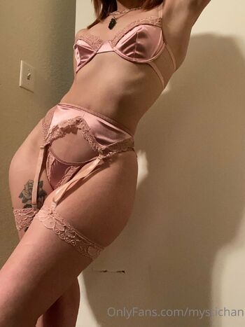 ha / mystichan nude photo #36