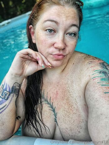 Mystic Myn / mysticmynx18 nude photo #10