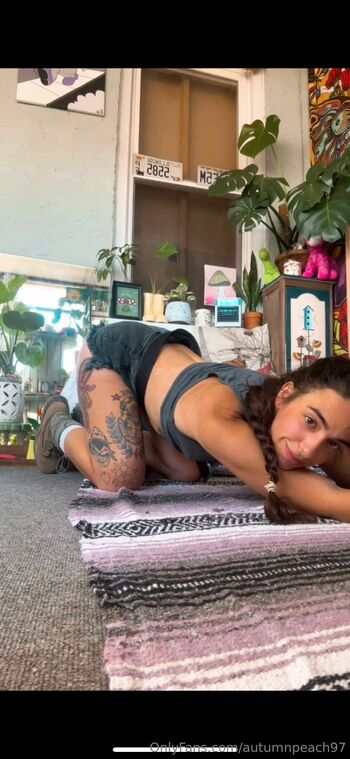 OnlyFans / mystiquelunar99 nude photo #31